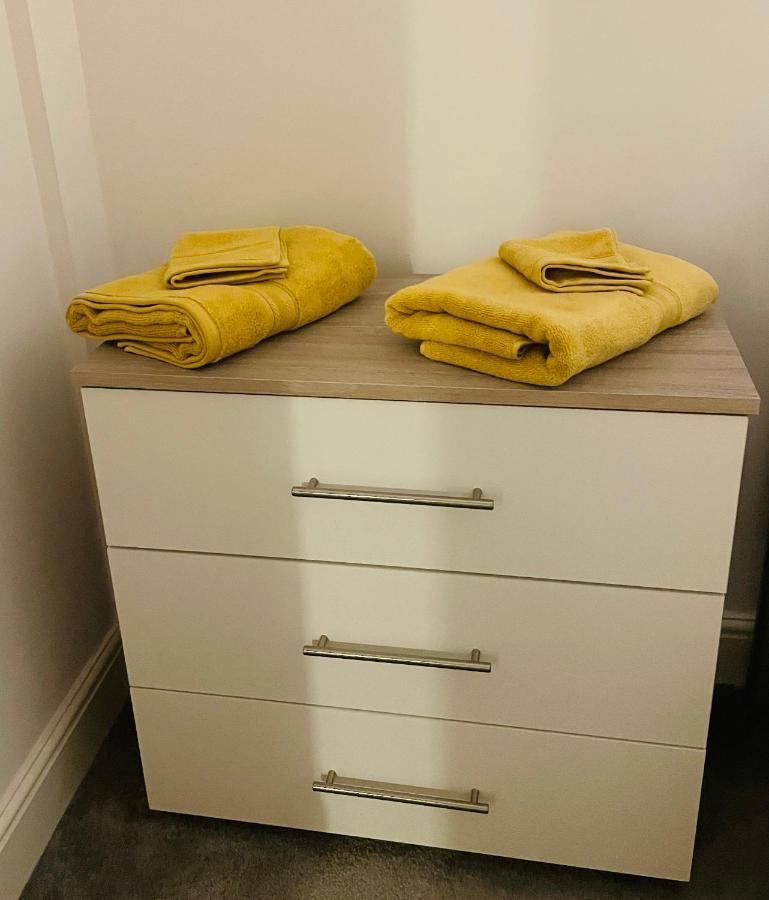 #0509 Two Bedroom Serviced Apartment- Free Parking 德比 外观 照片