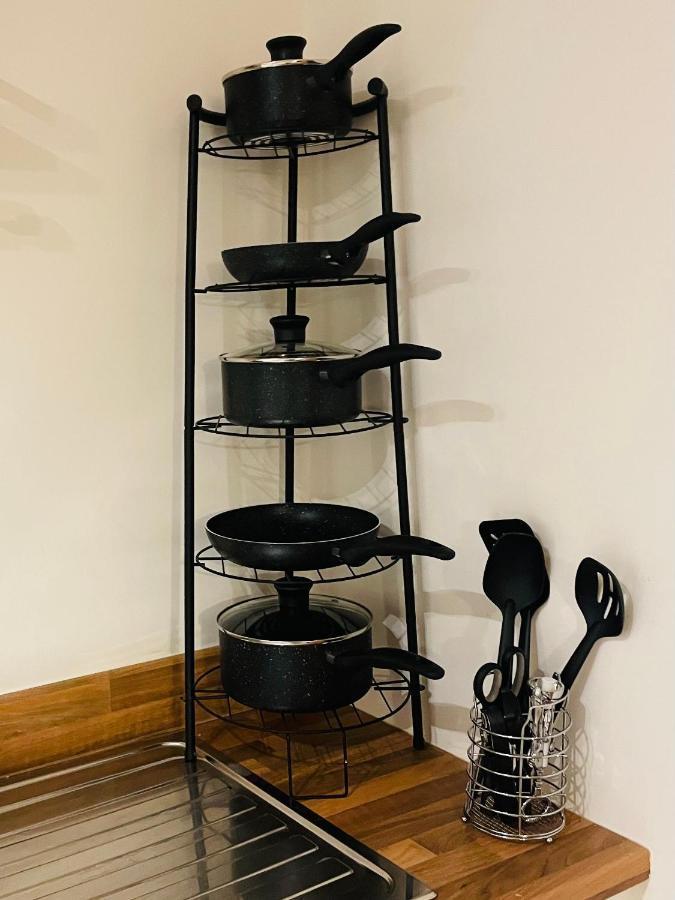 #0509 Two Bedroom Serviced Apartment- Free Parking 德比 外观 照片